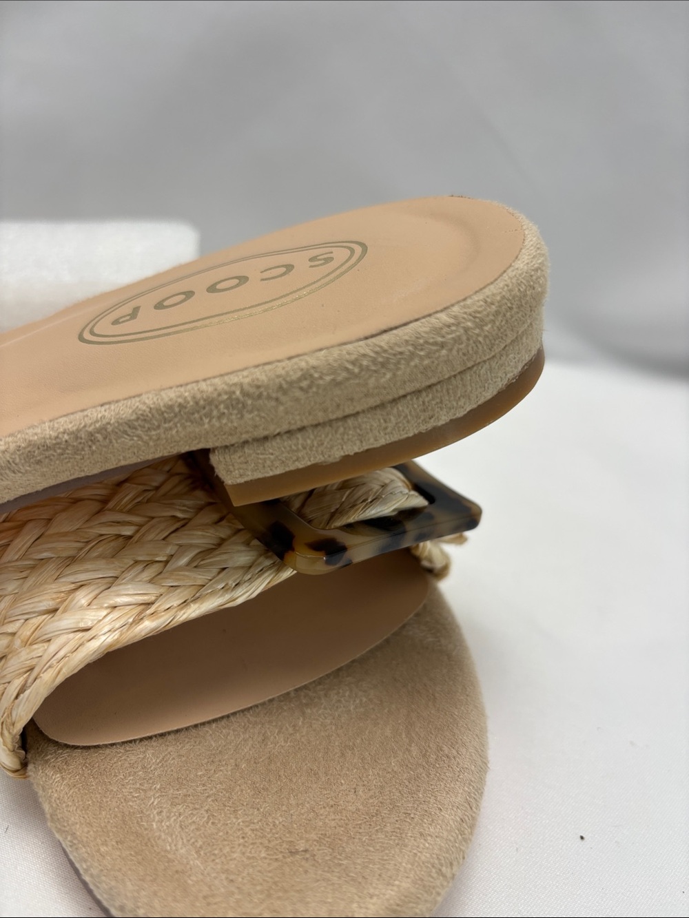 Scoop Women’s 8 Woven Raffia Slide Sandals with Tortoise Buckle - Natural - Picture 13 of 13